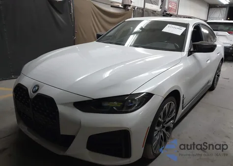 2022 BMW M440I Gran Coupe xDrive z USA, uszkodzony, nr VIN WBA13AW02NFM31207